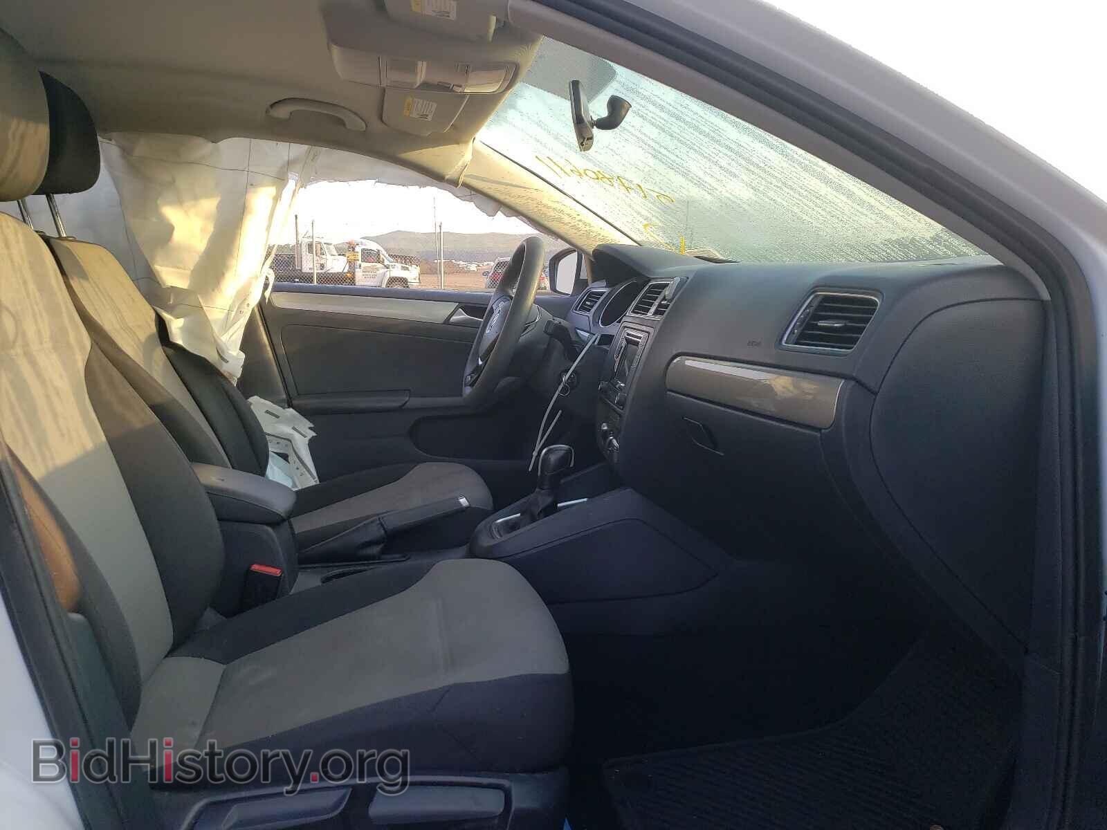 2017 VOLKSWAGEN JETTA - VIN: 3VW2B7AJ4HM349977 - Фото 5