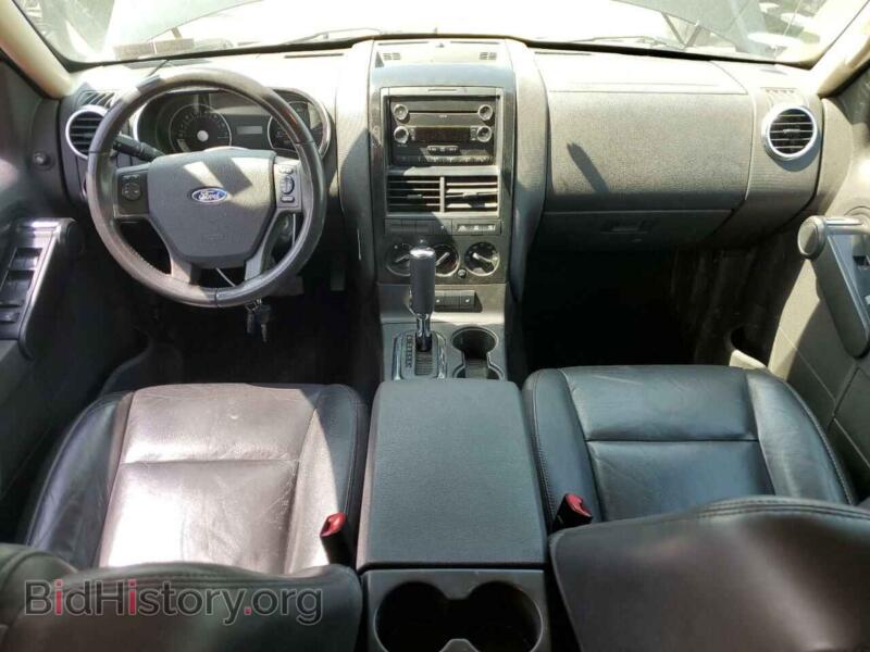 2010 Ford EXPLORER (VIN 1FMEU7DE3AUA97855) — фото 8 из 13