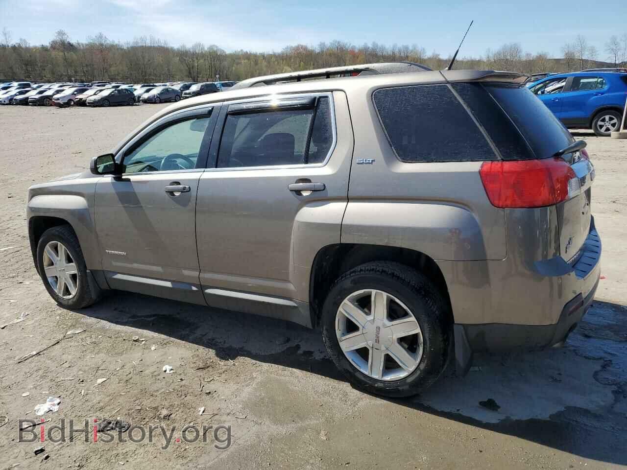 2011 GMC TERRAIN - VIN: 2CTFLVE53B6375303 - Photo 2