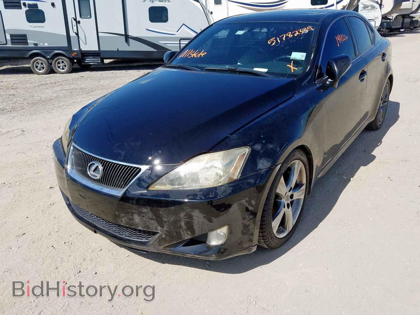 2011 LEXUS IS - VIN: JTHBE5C22B5025426 - Photo 2