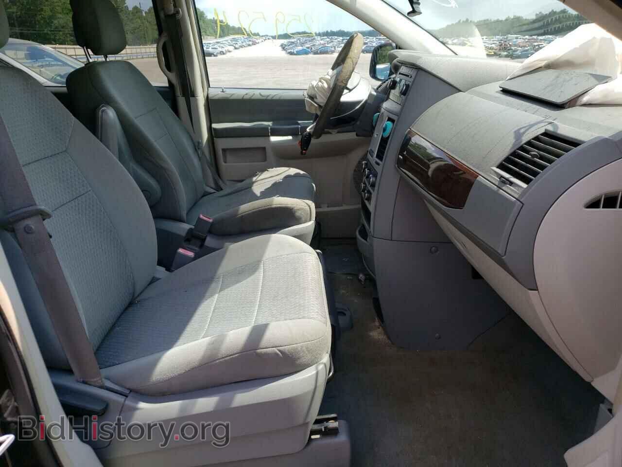 2010 CHRYSLER MINIVAN - VIN: 2A4RR4DEXAR241849 - Photo 5