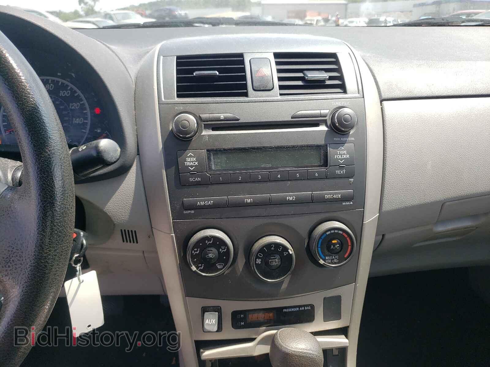 2011 TOYOTA COROLLA - VIN: 2T1BU4EE5BC606640 - Фото 9
