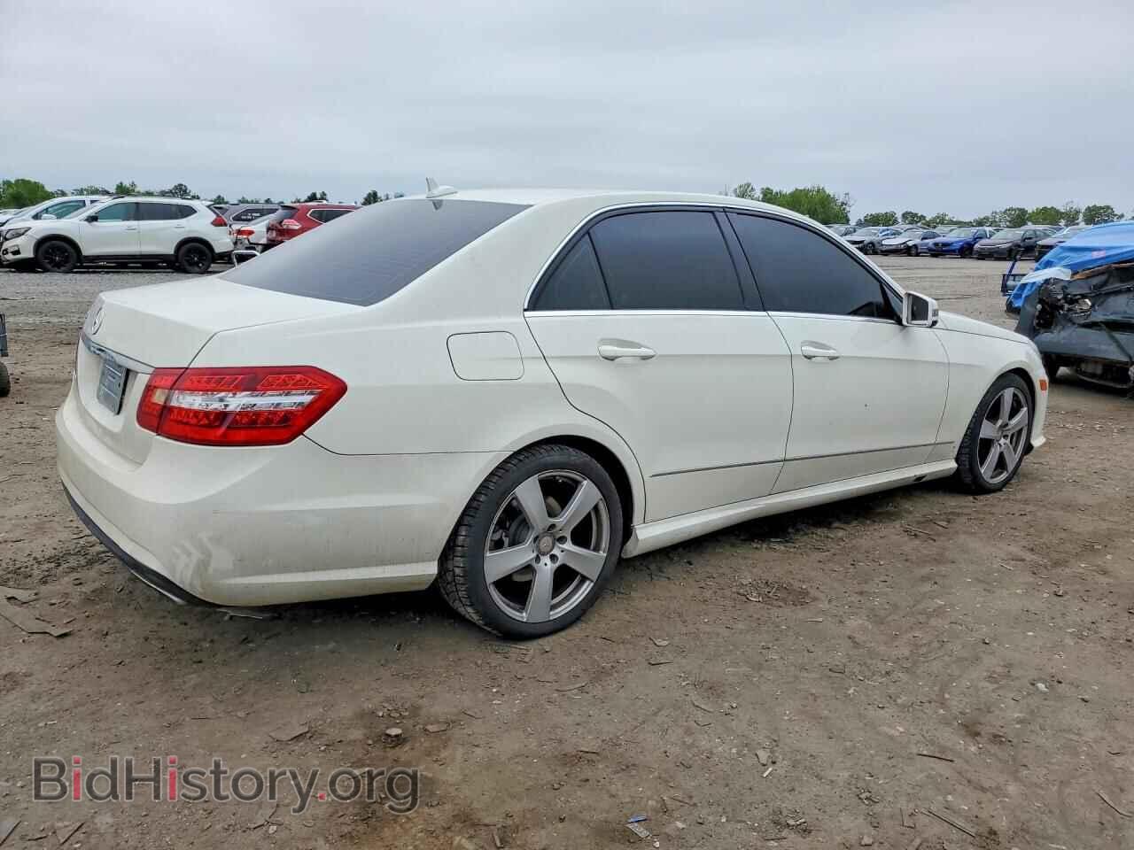 2011 MERCEDES-BENZ E-CLASS - VIN: WDDHF5GB6BA414392 - Фото 3