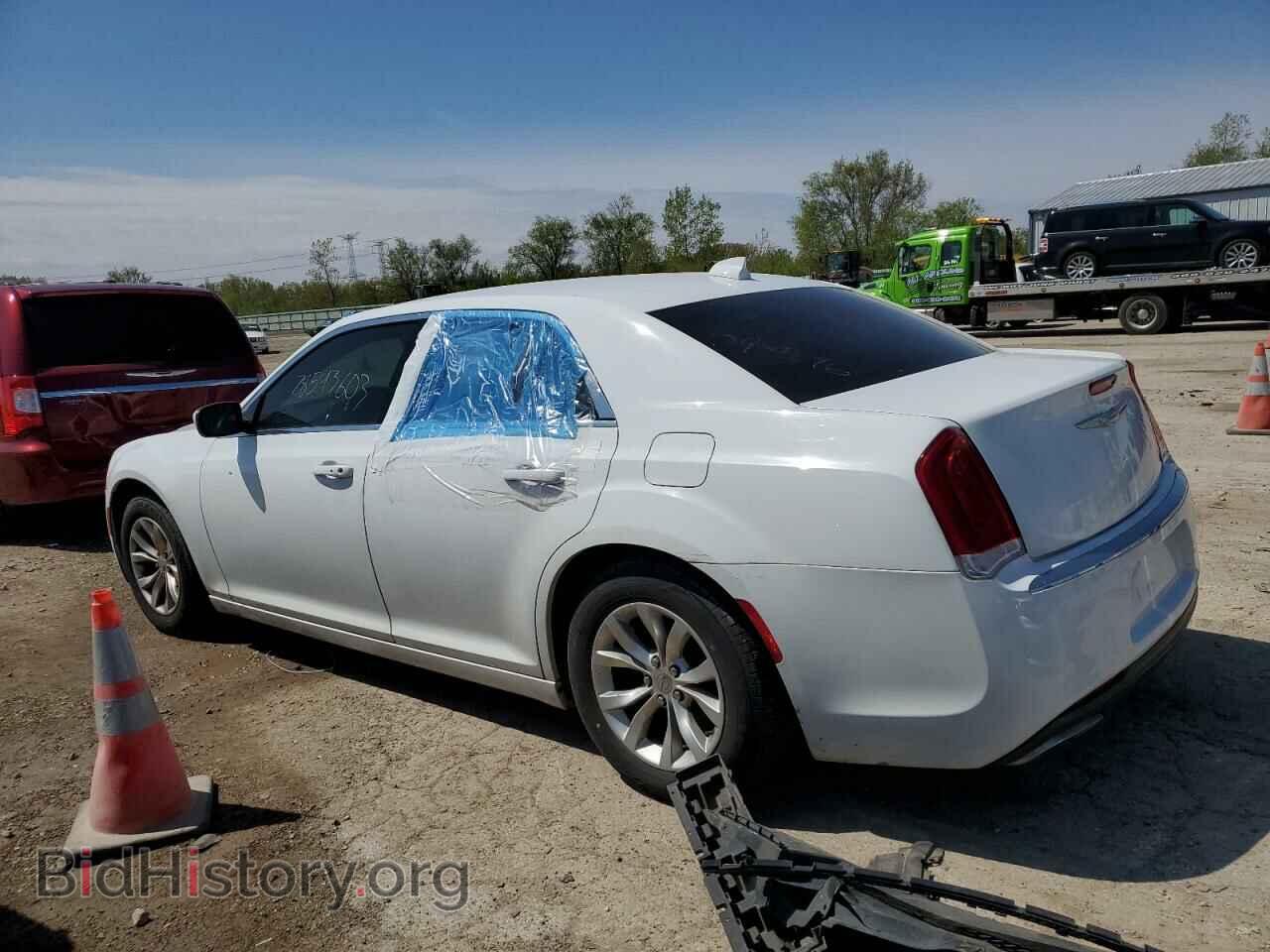 2015 CHRYSLER 300 - VIN: 2C3CCAAG7FH859357 - Фото 2