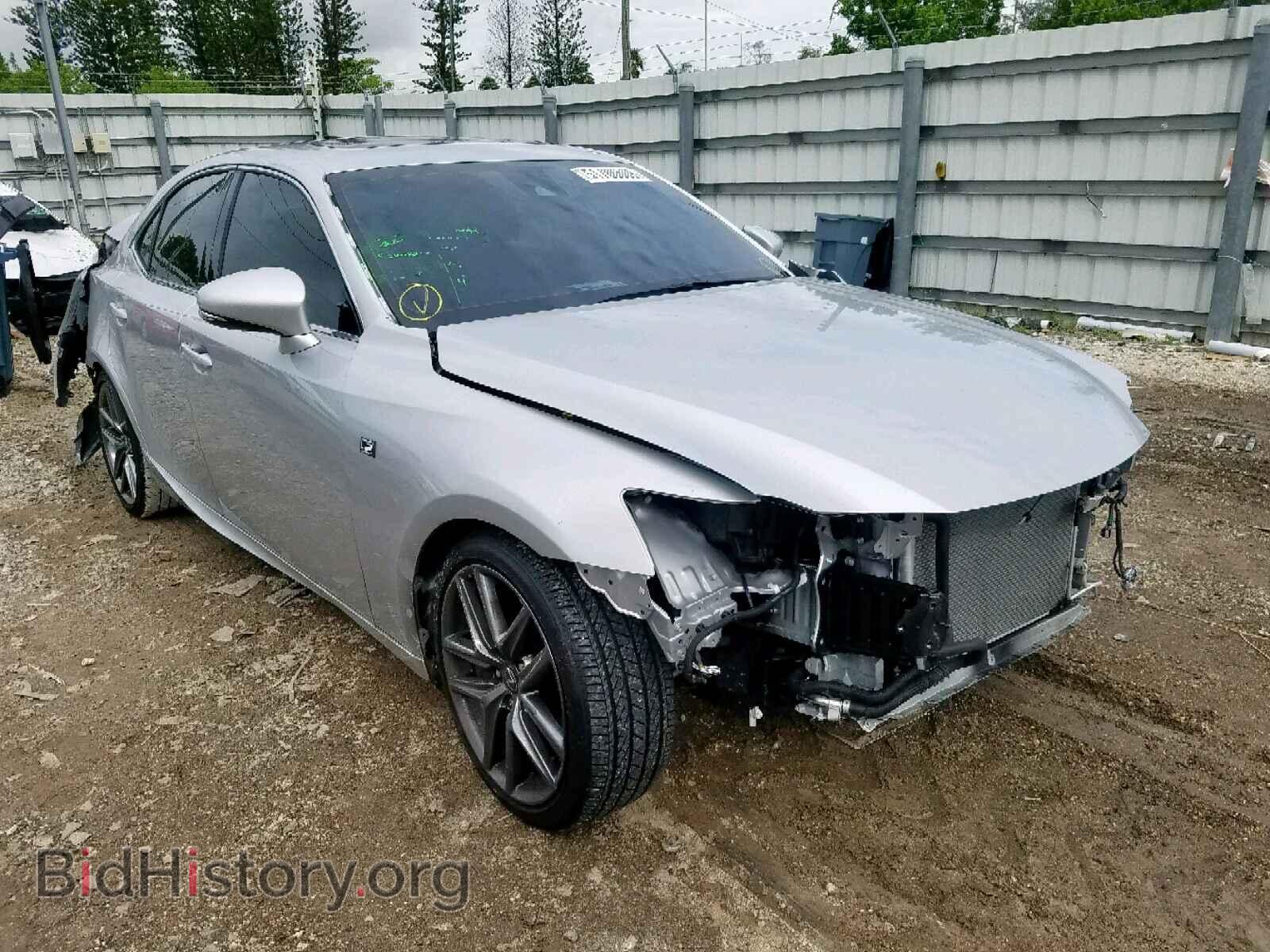 Photo JTHBA1D28H5050133 - LEXUS IS 2017