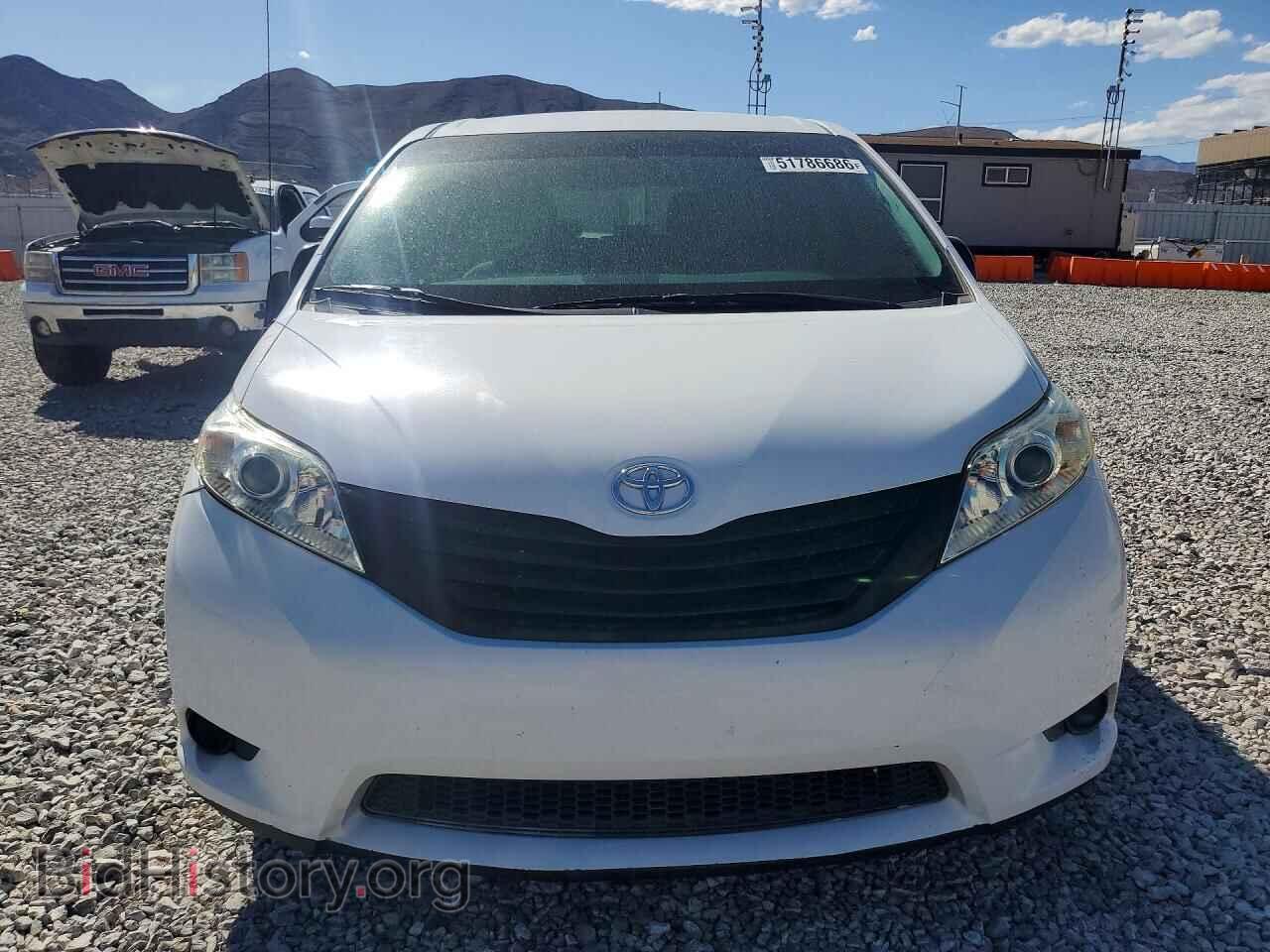2012 TOYOTA SIENNA - VIN: 5TDKA3DC3CS010325 - Фото 5