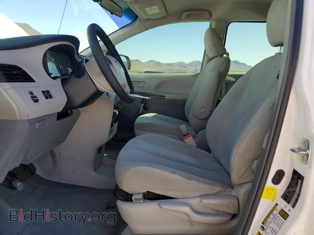 2012 TOYOTA SIENNA - VIN: 5TDKA3DC3CS010325 - Фото 7