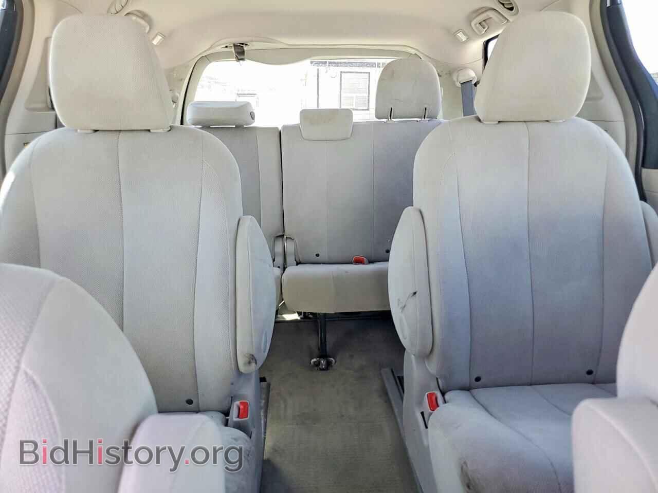 2012 TOYOTA SIENNA - VIN: 5TDKA3DC3CS010325 - Фото 10