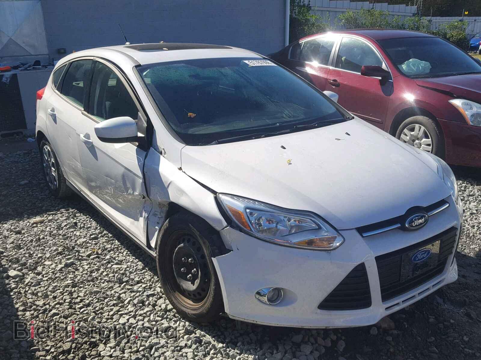 Photo 1FAHP3K27CL318432 - FORD FOCUS 2012
