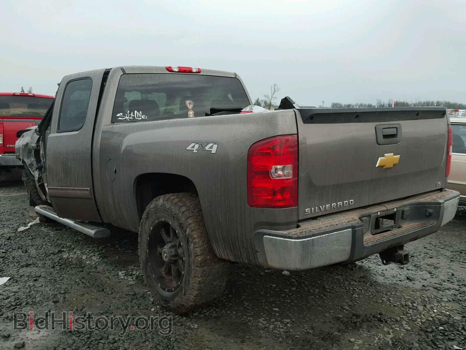 2013 CHEVROLET SILVERADO - VIN: 1GCRKREA3DZ296883 - Фото 3