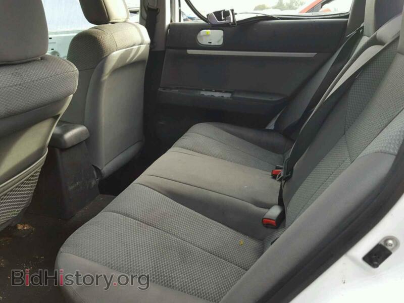 2011 Mitsubishi GALANT (VIN 4A32B2FF9BE006523) — photo 6 of 10