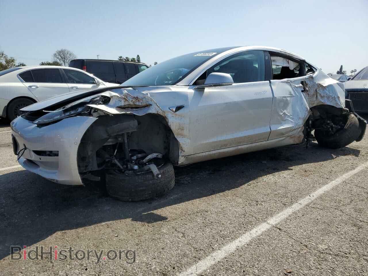 Фотография 5YJ3E1EA6JF076539 - TESLA MODEL 3 2018