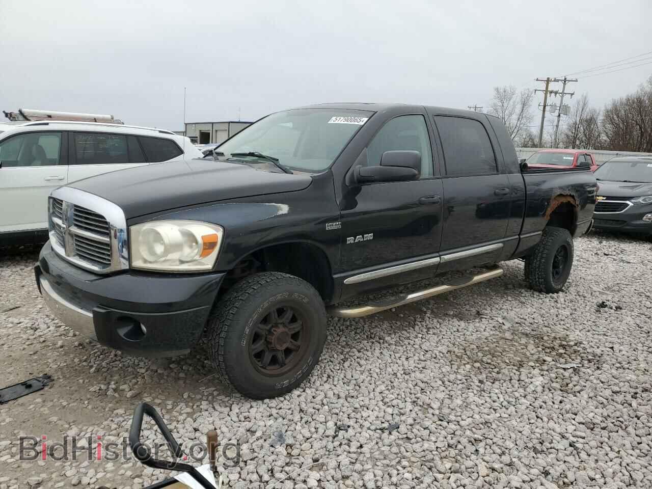 Photo 3D7KS19D28G240324 - DODGE All Models 2008