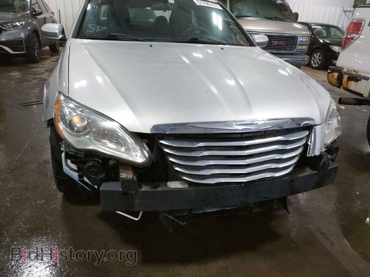 2012 CHRYSLER 200 - VIN: 1C3CCBAB8CN134900 - Фото 9