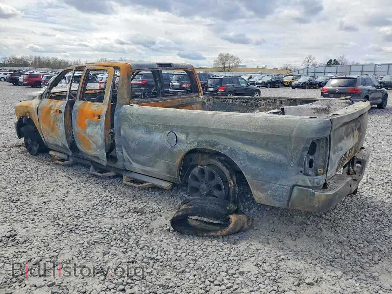 2017 RAM 2500 - VIN: 3C6UR5HL6HG781656 - Photo 2