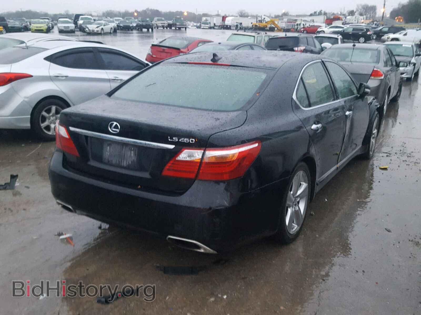 2011 LEXUS LS460 - VIN: JTHBL5EF4B5107082 - Photo 4