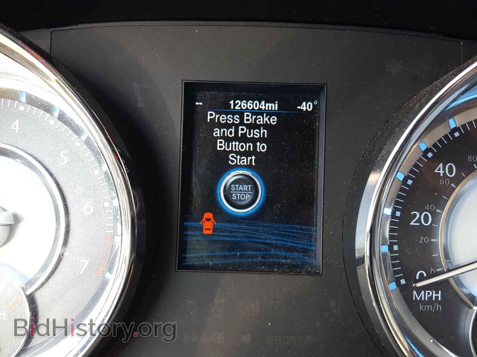 2013 CHRYSLER 300 - VIN: 2C3CCAAG4DH595382 - Фото 8