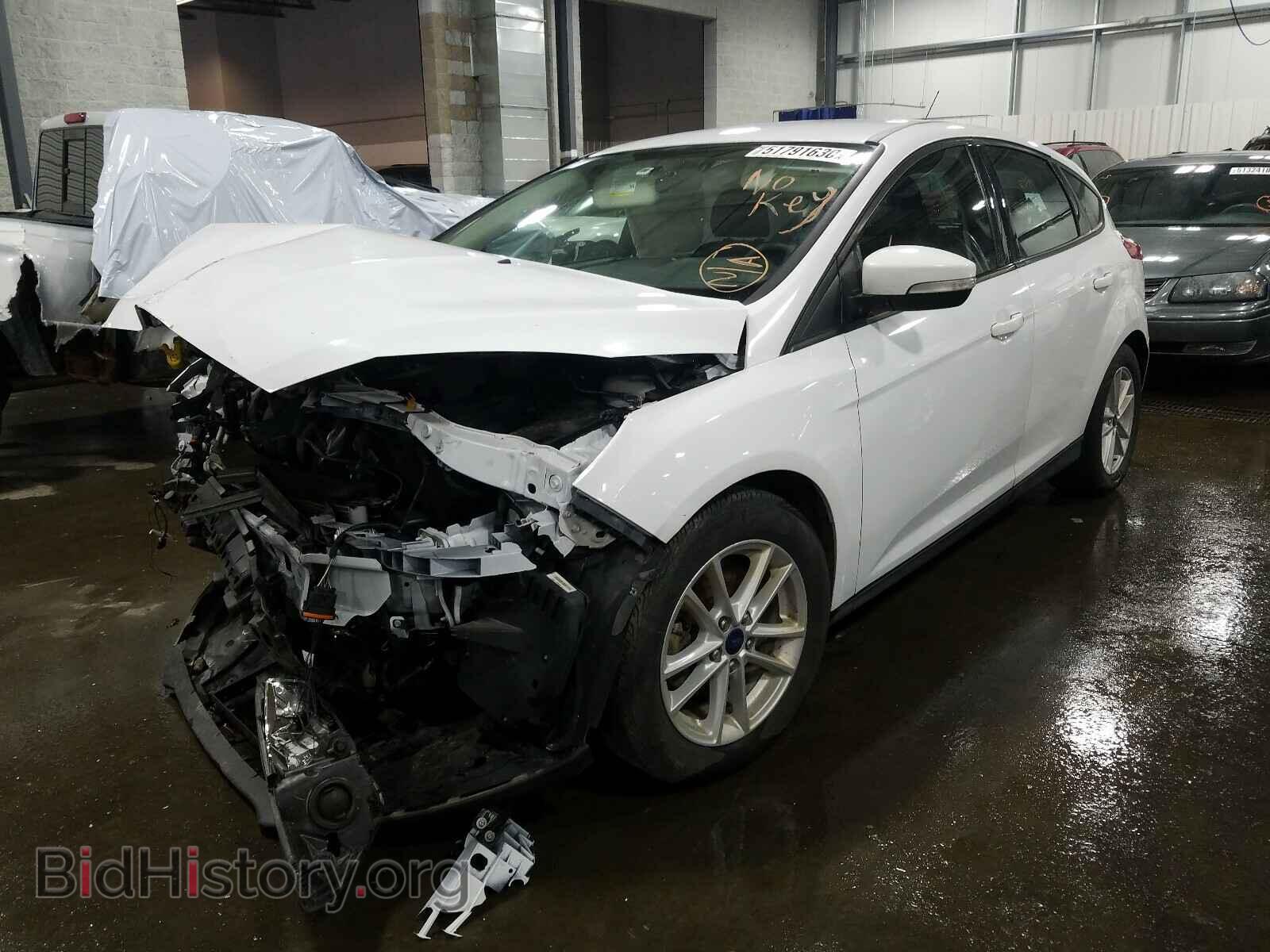2017 FORD FOCUS - VIN: 1FADP3K29HL247787 - Фото 2