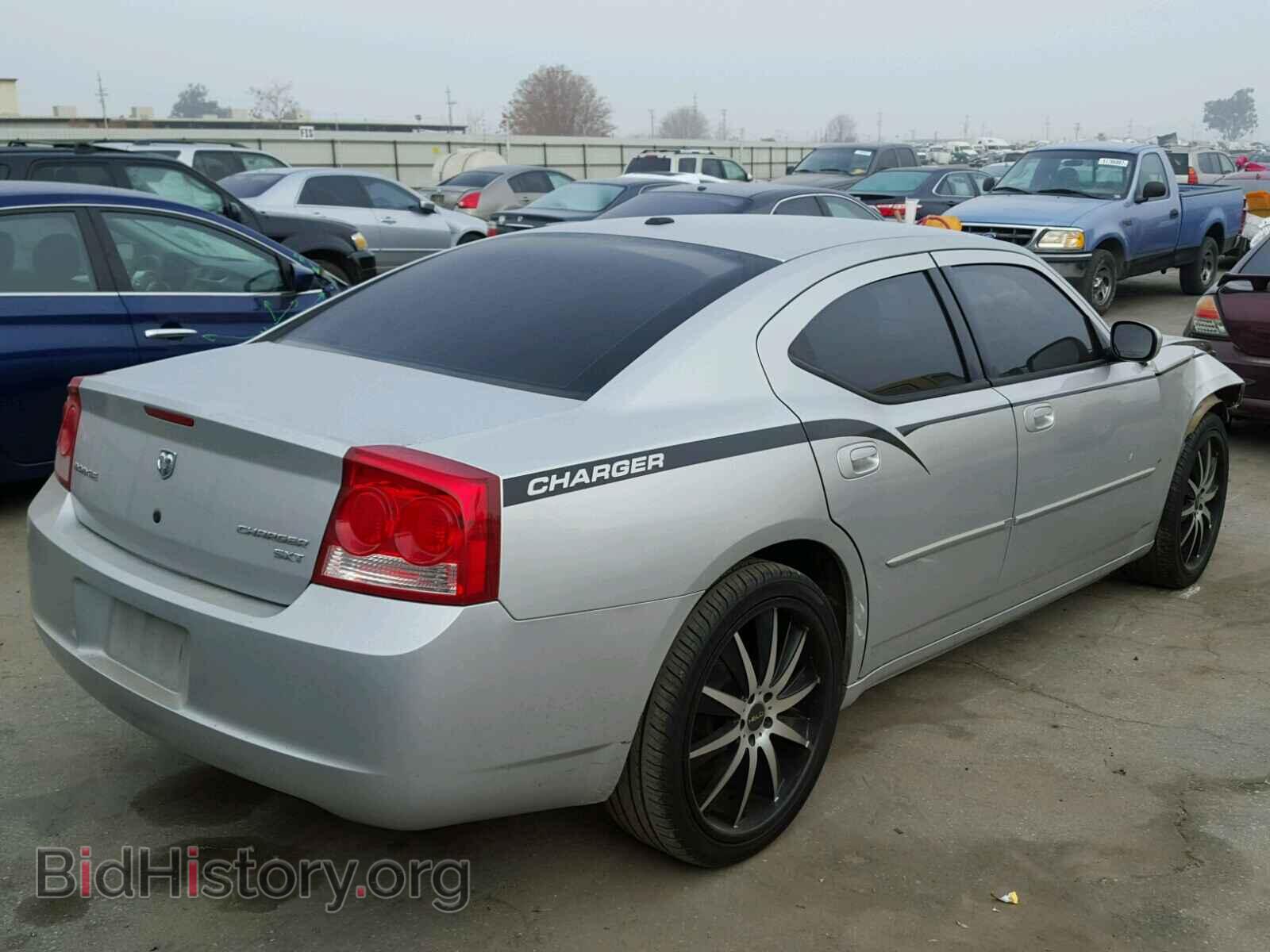 2010 DODGE CHARGER - VIN: 2B3CA3CV2AH310782 - Фото 4