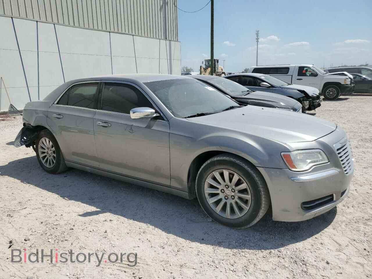 2013 CHRYSLER 300 - VIN: 2C3CCAAG1DH581004 - Фото 4
