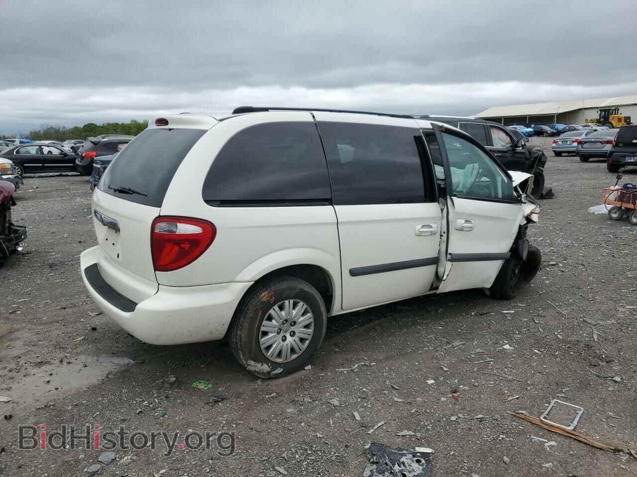 2005 CHRYSLER MINIVAN - VIN: 1C4GP45R05B295301 - Photo 3
