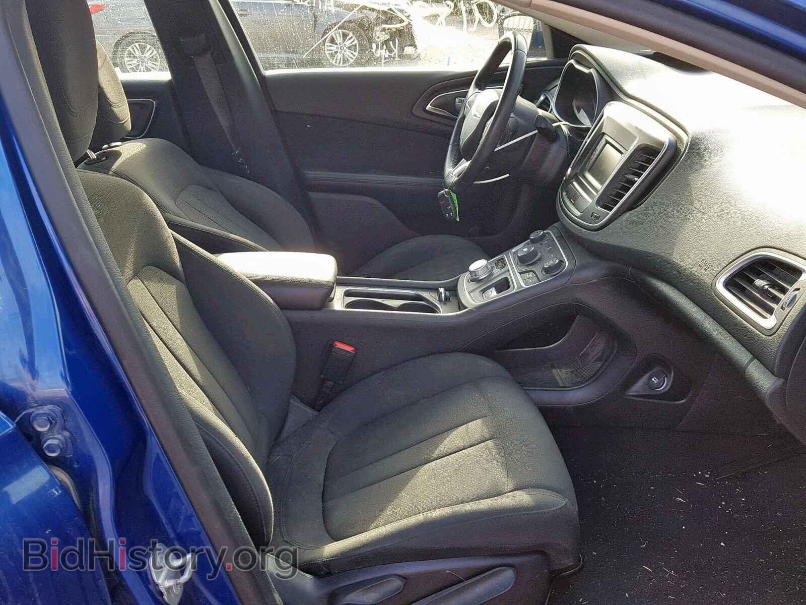 2016 CHRYSLER 200 - VIN: 1C3CCCAB1GN136029 - Фото 5