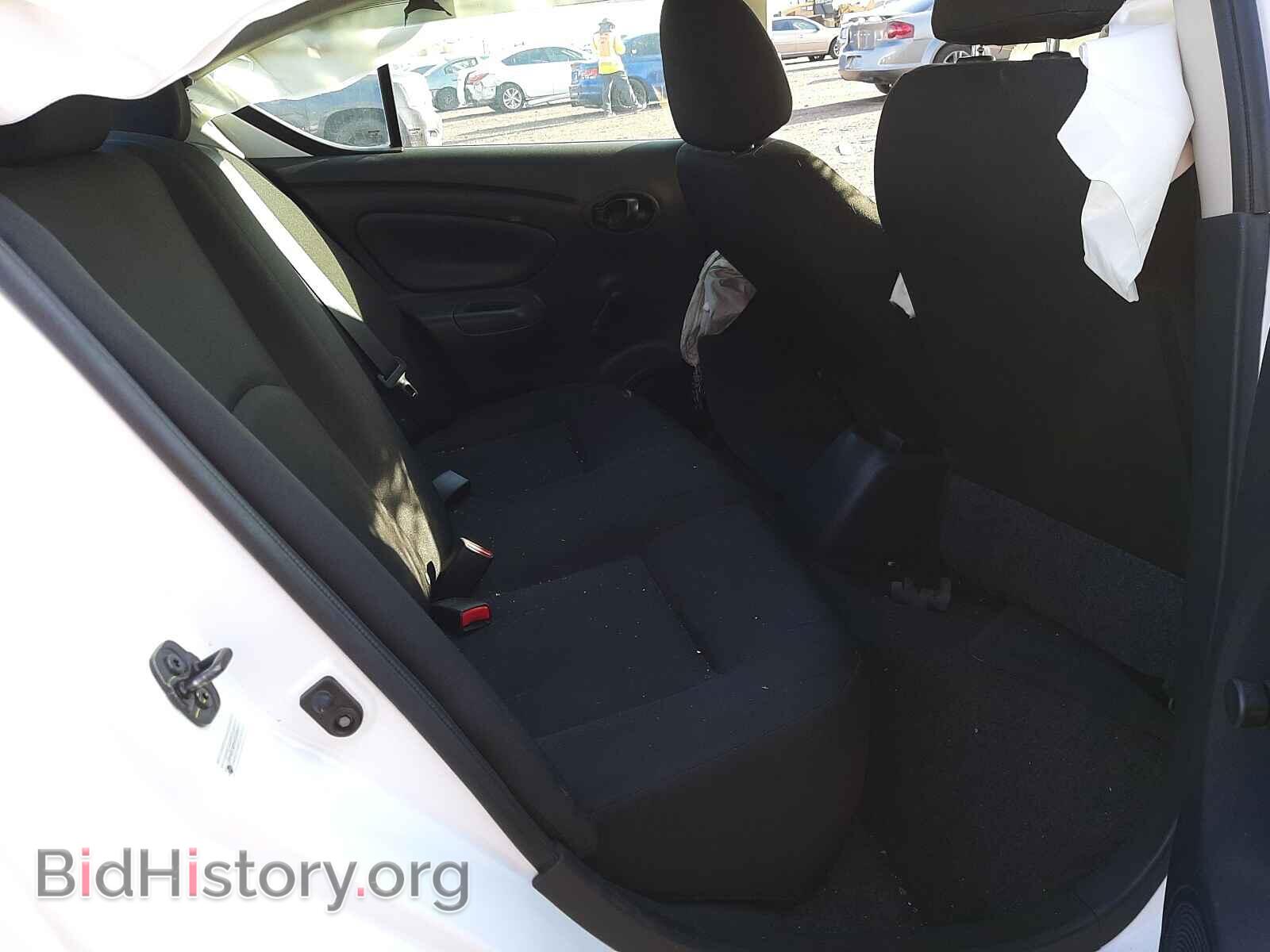 2018 NISSAN VERSA - VIN: 3N1CN7AP8JL888071 - Фото 6