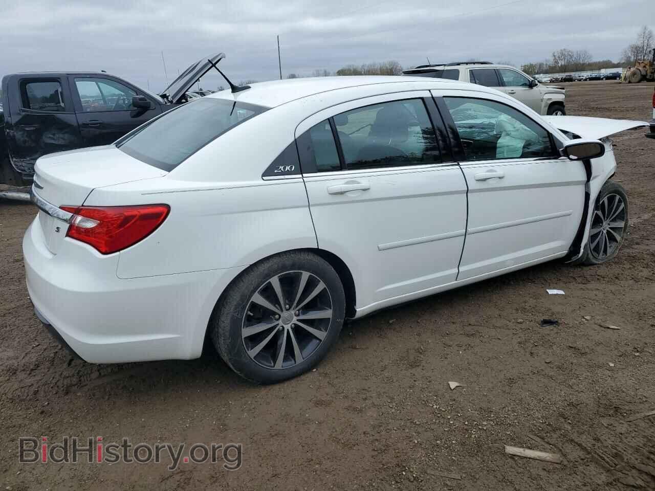 2014 CHRYSLER 200 - VIN: 1C3CCBBG2EN131293 - Фото 3
