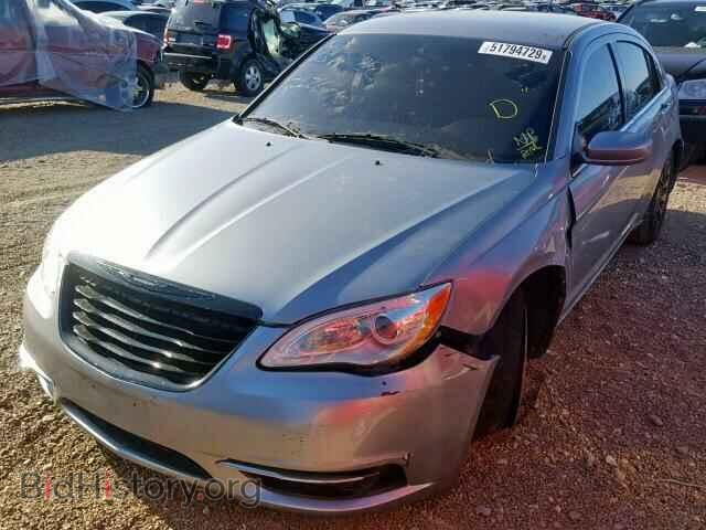 2013 CHRYSLER 200 - VIN: 1C3CCBAB8DN734138 - Фото 2
