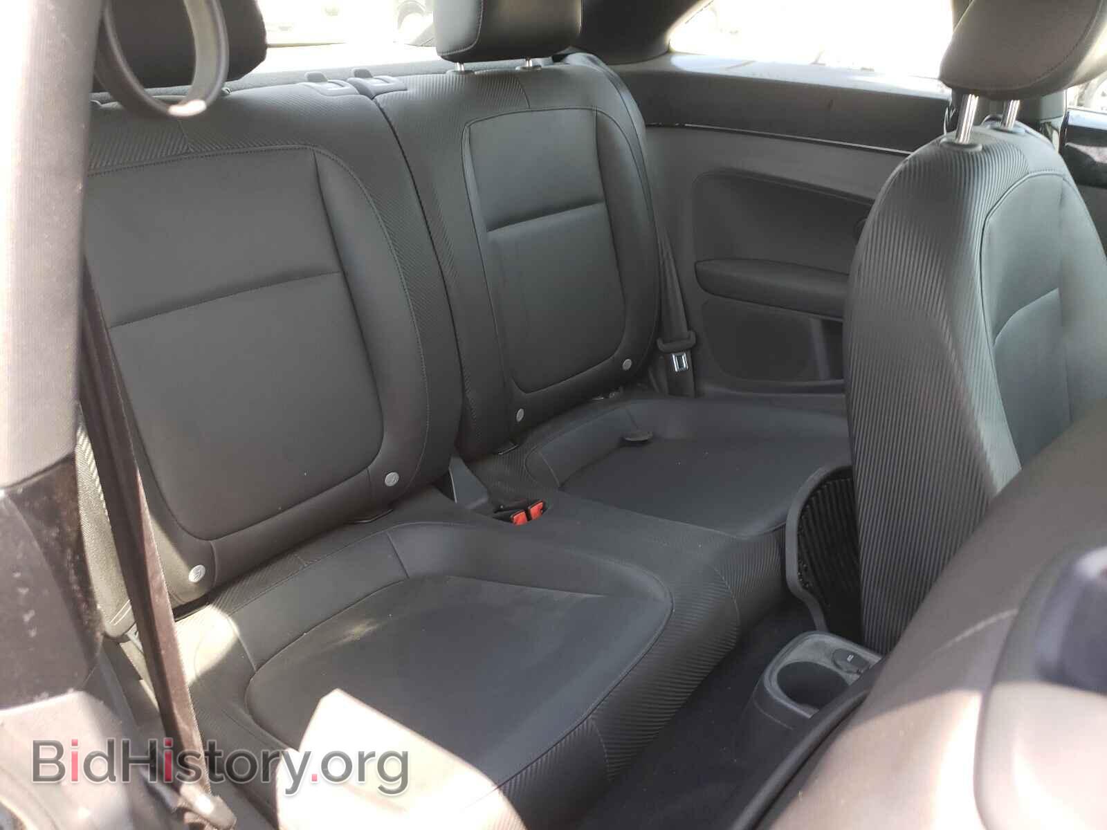 2012 VOLKSWAGEN BEETLE - VIN: 3VWJP7AT3CM614167 - Фото 6