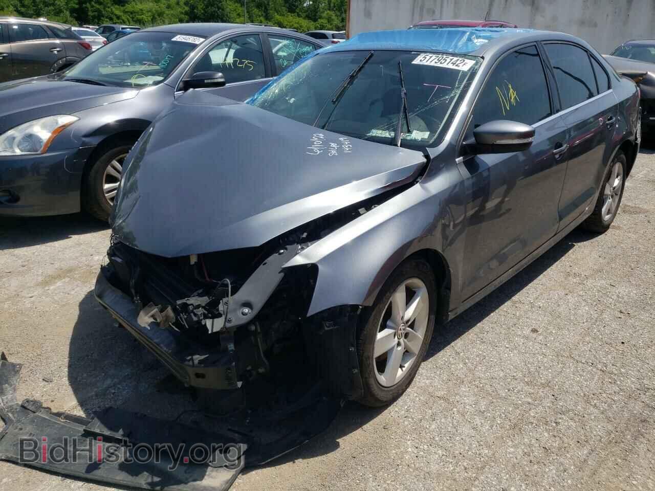 2014 VOLKSWAGEN JETTA - VIN: 3VWLL7AJ9EM401472 - Фото 2