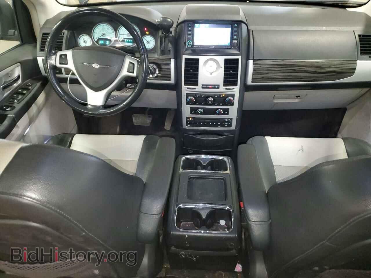 2010 CHRYSLER MINIVAN - VIN: 2A4RR5D11AR299075 - Photo 8