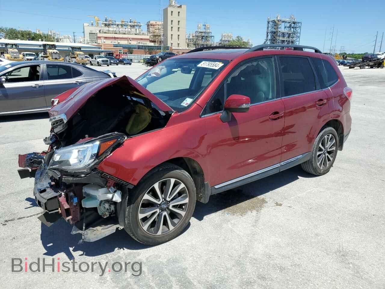Фотография JF2SJGWC6HH568977 - SUBARU FORESTER 2017