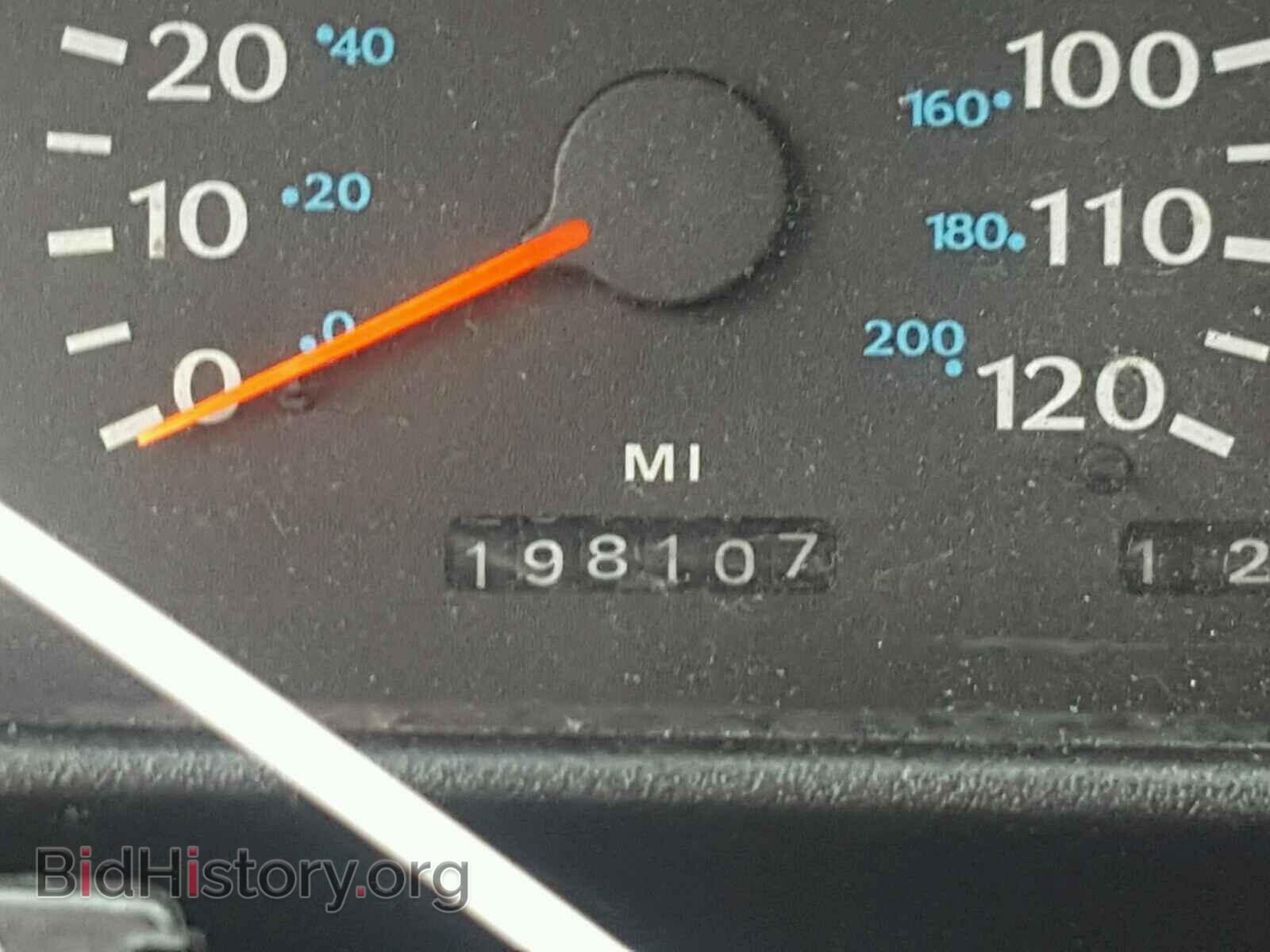 1998 DODGE NEON - VIN: 1B3ES47C5WD679418 - Фото 8