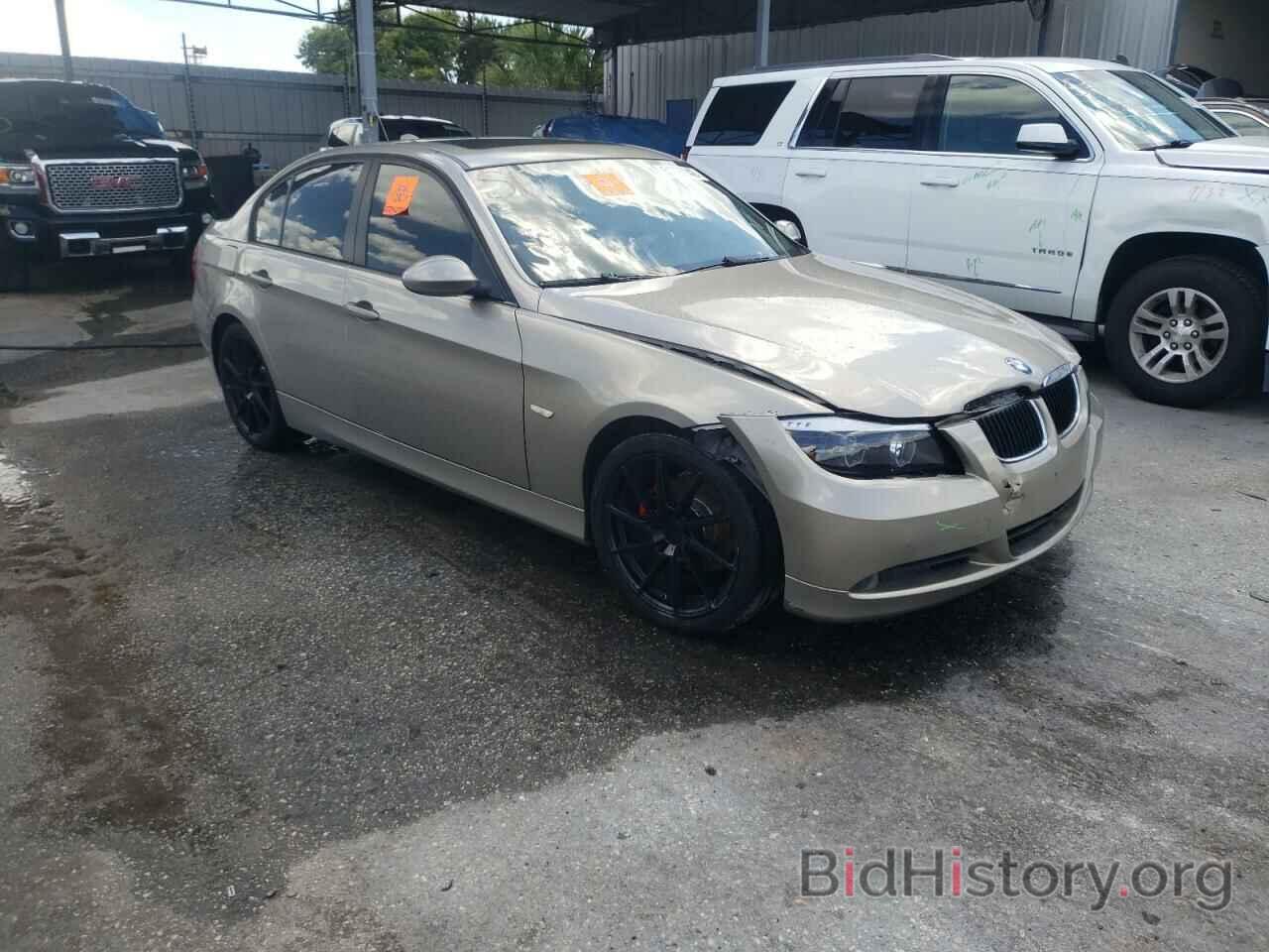 Photo WBAVA33517KX78864 - BMW 3 SERIES 2007