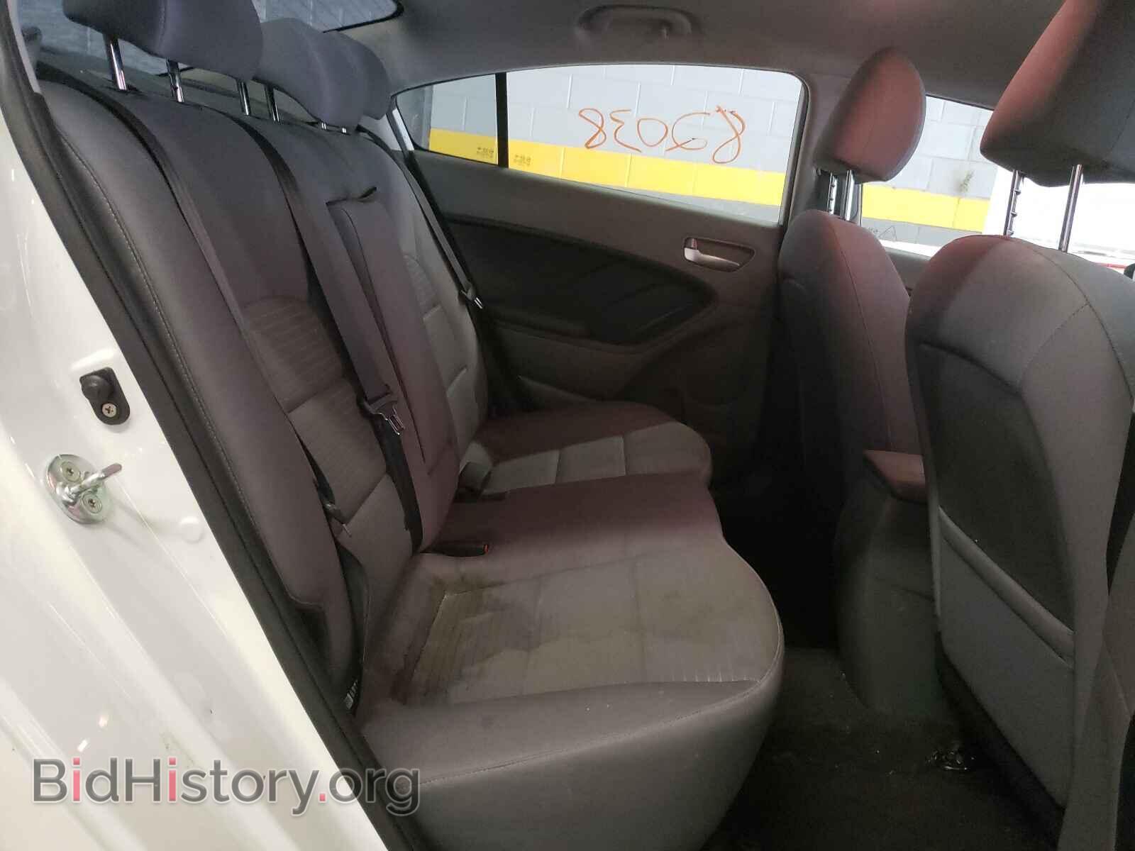 2017 KIA FORTE - VIN: 3KPFL4A78HE093017 - Фото 6