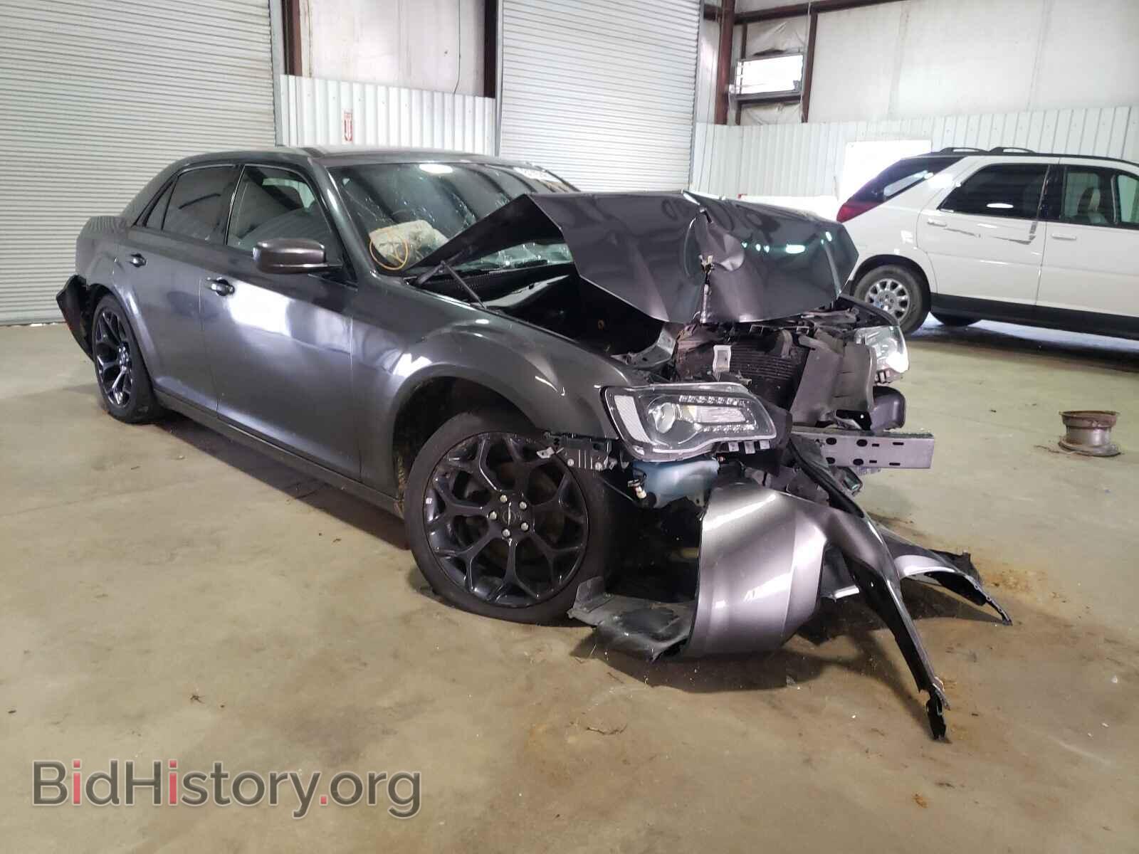 Фотография 2C3CCABG5KH562547 - CHRYSLER 300 2019