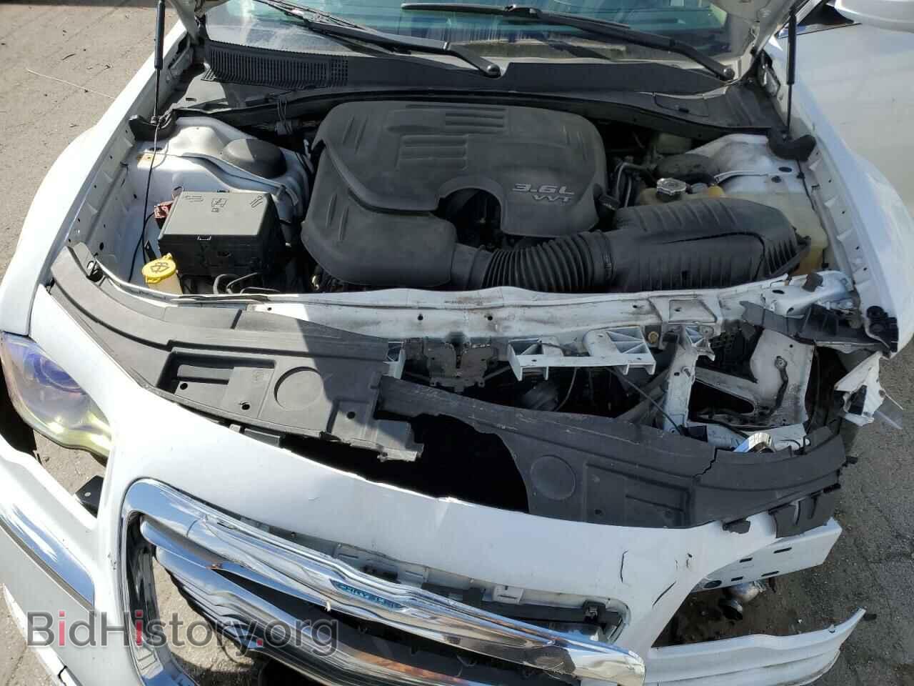 2014 CHRYSLER 300 - VIN: 2C3CCARG3EH211825 - Фото 11