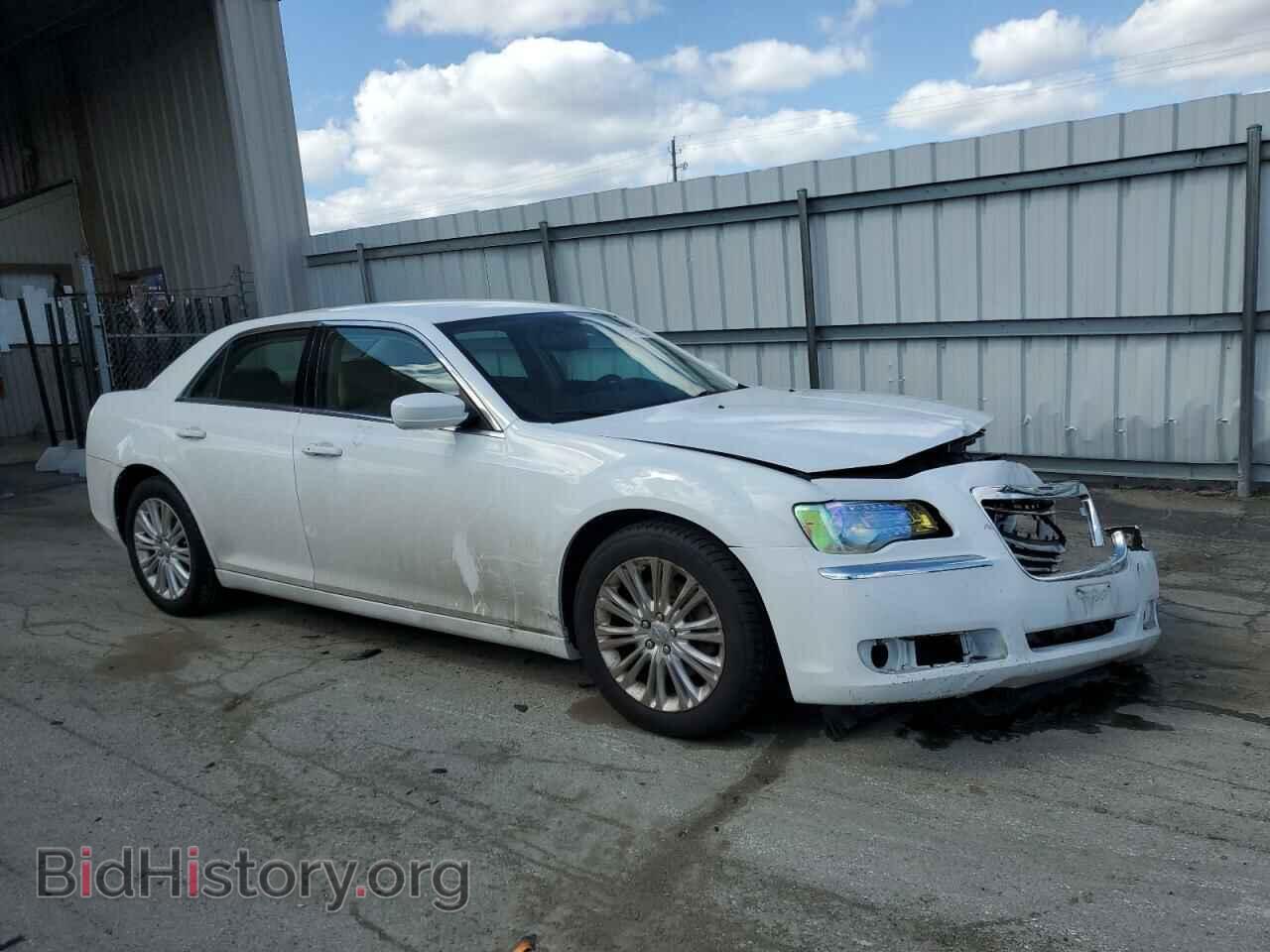 2014 CHRYSLER 300 - VIN: 2C3CCARG3EH211825 - Фото 4