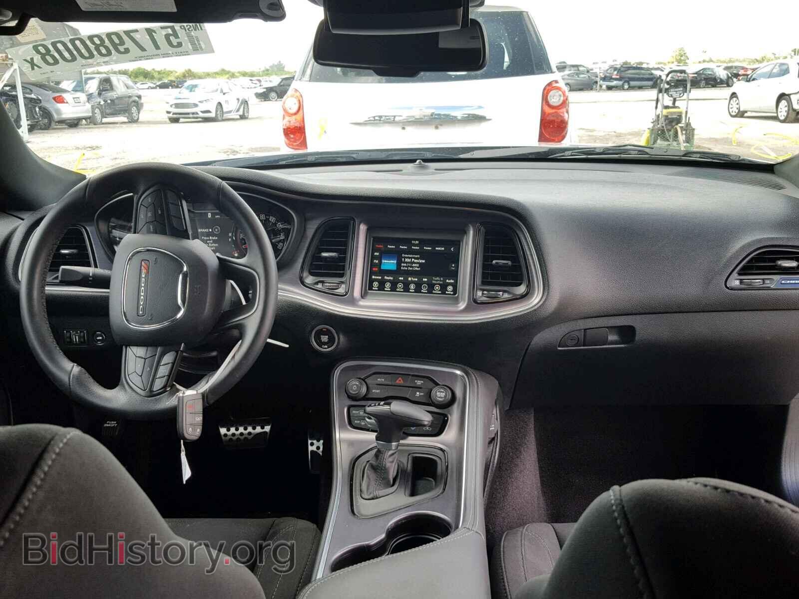 2018 DODGE CHALLENGER - VIN: 2C3CDZAG4JH118622 - Фото 9