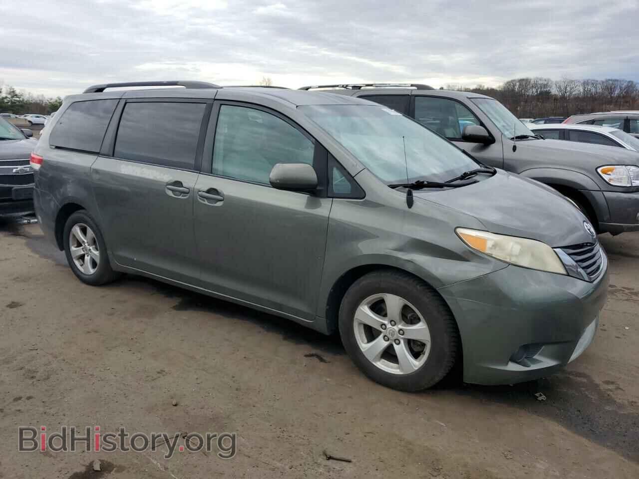 2011 TOYOTA All Models - VIN: 5TDKK3DC9BS064241 - Photo 4