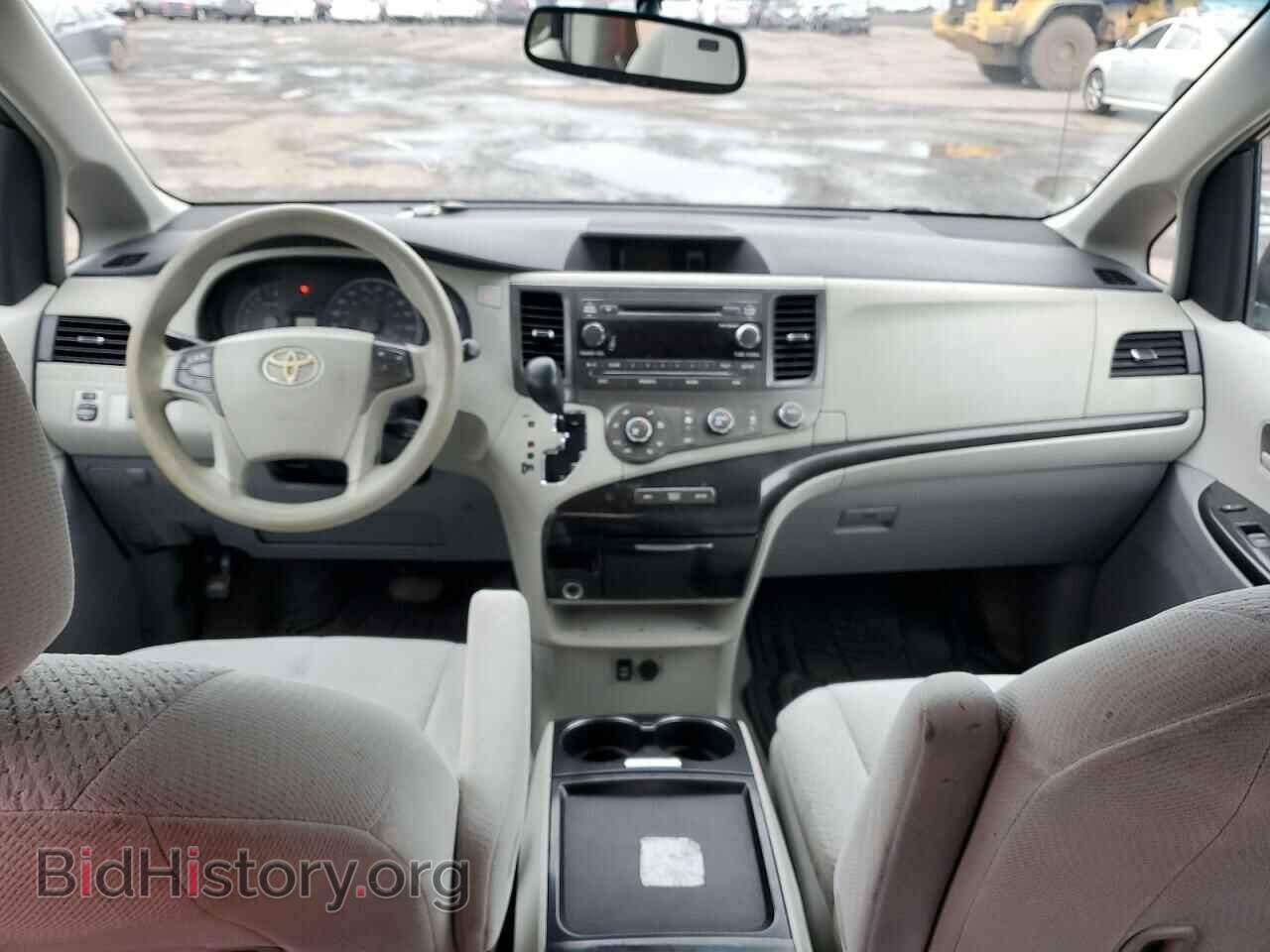 2011 TOYOTA All Models - VIN: 5TDKK3DC9BS064241 - Photo 8