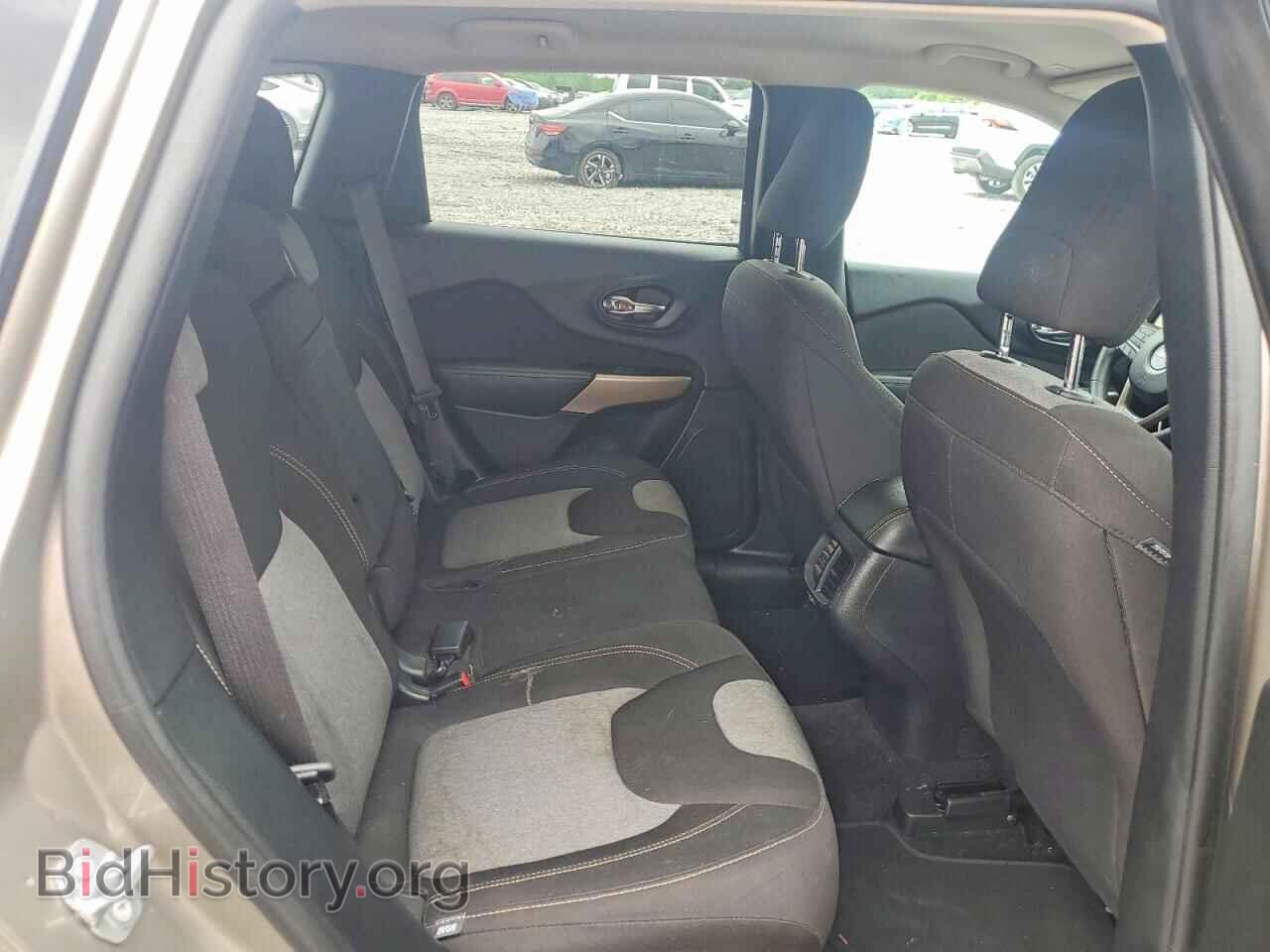 2018 JEEP CHEROKEE - VIN: 1C4PJLCBXJD577414 - Фото 10
