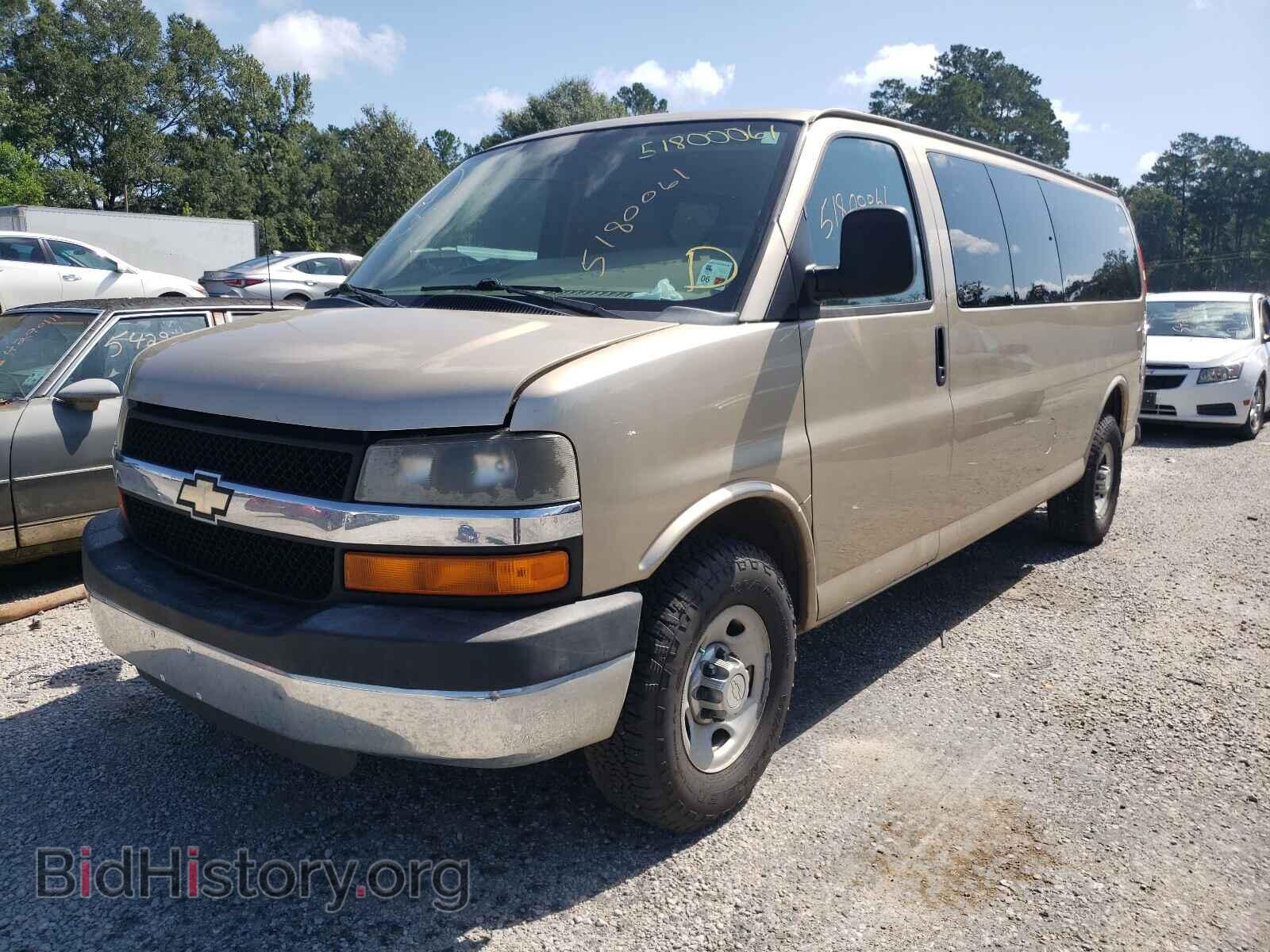 2010 CHEVROLET EXPRESS - VIN: 1GA2G1DG5A1171137 - Фото 2
