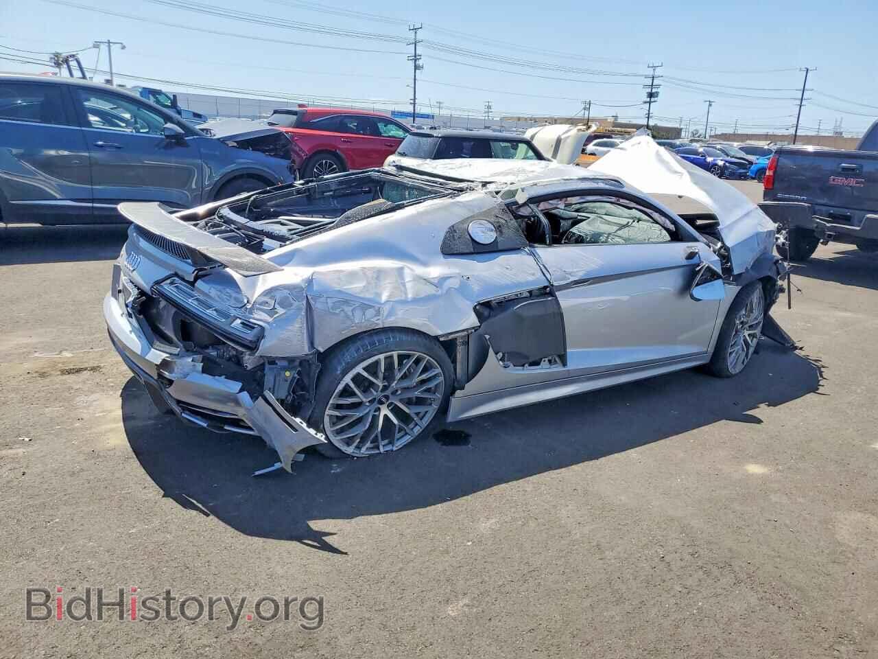 2017 AUDI R8 - VIN: WUAKBAFX8H7903290 - Фото 3