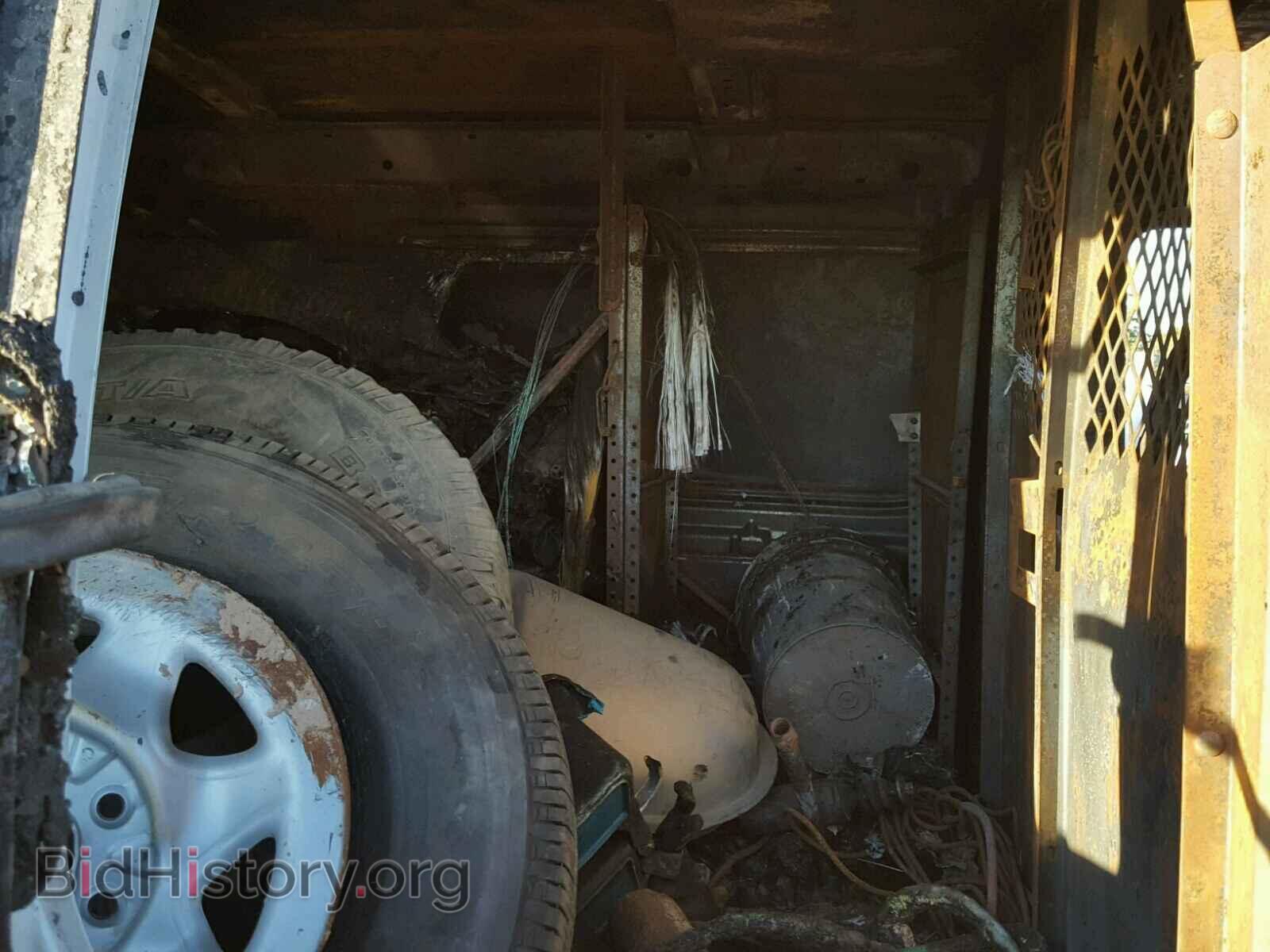 2005 FORD ECONOLINE - VIN: 1FTNE24LX5HA85672 - Фото 6