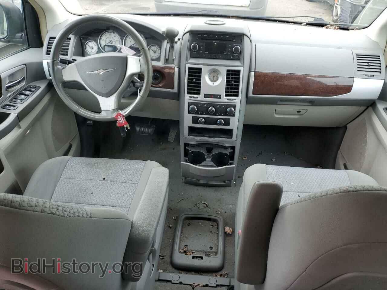 2010 CHRYSLER MINIVAN - VIN: 2A4RR5D16AR250387 - Фото 8