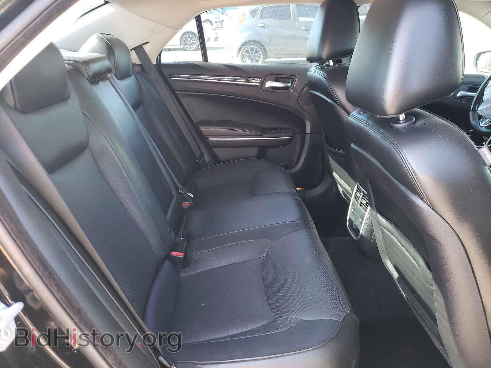 2017 CHRYSLER 300 - VIN: 2C3CCAEG8HH588001 - Photo 6