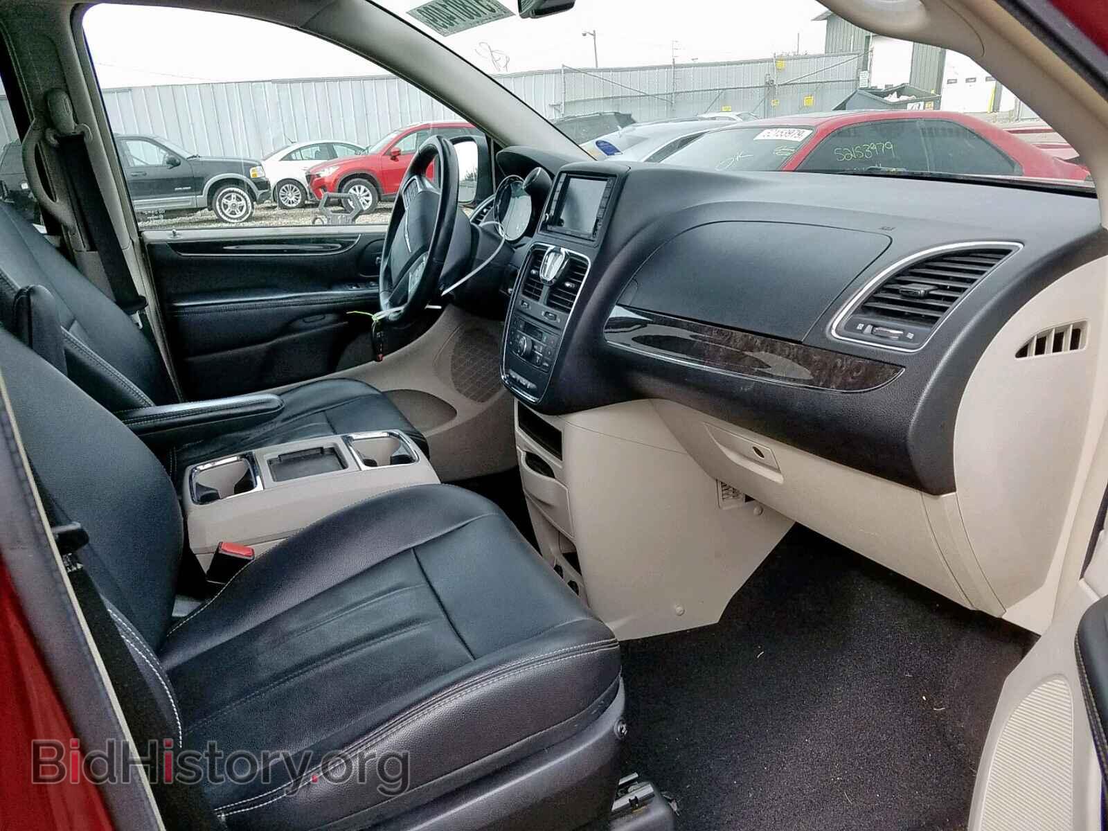 2013 CHRYSLER TOWN & COU - VIN: 2C4RC1BG2DR657151 - Фото 5
