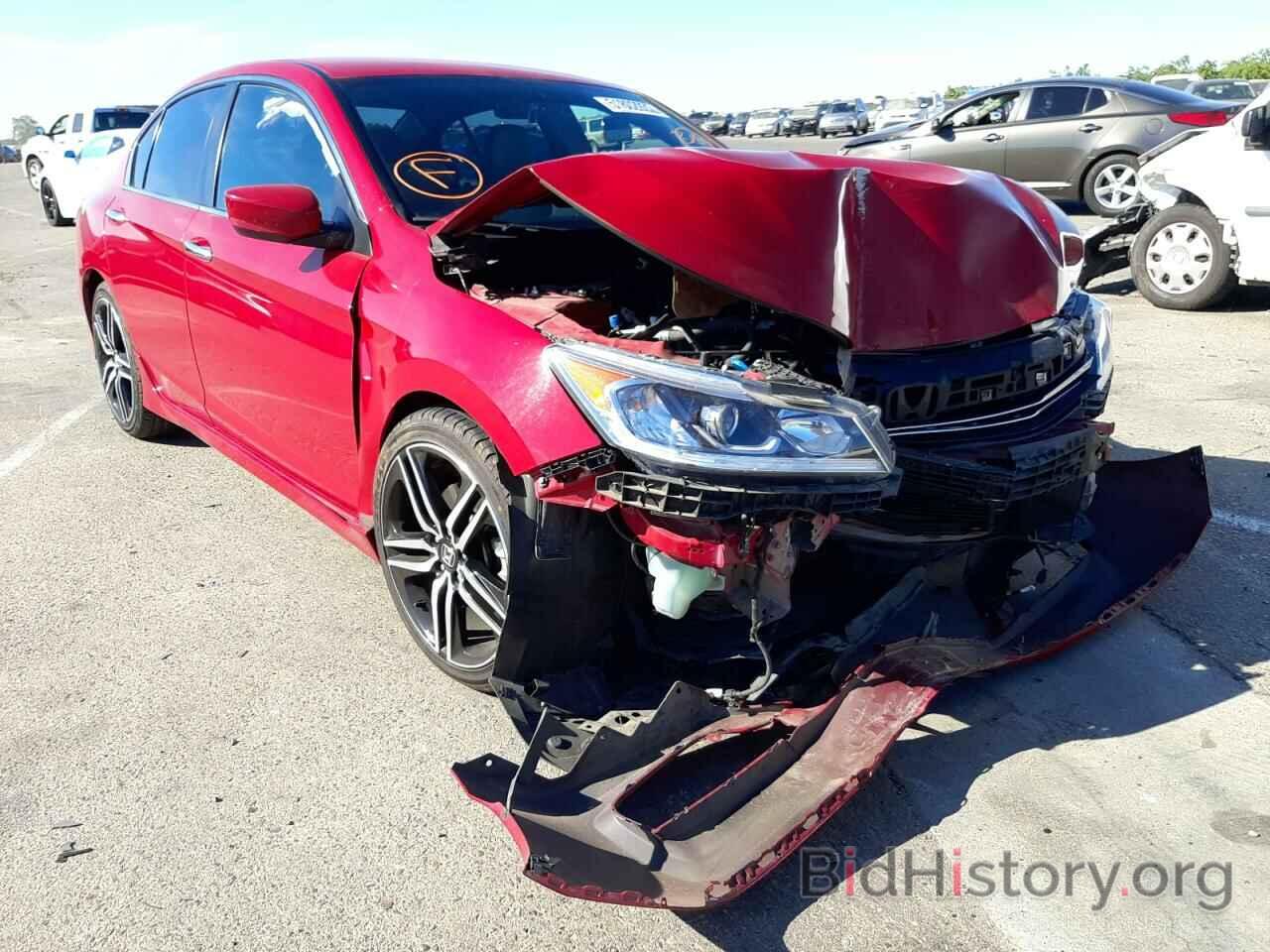 Photo 1HGCR2F17HA005542 - HONDA ACCORD 2017